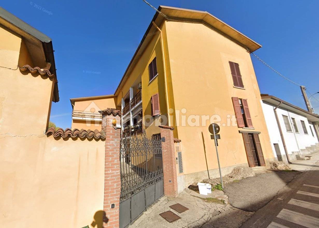 1 bedroom Apartment in Brembate, Italy No. 334990
