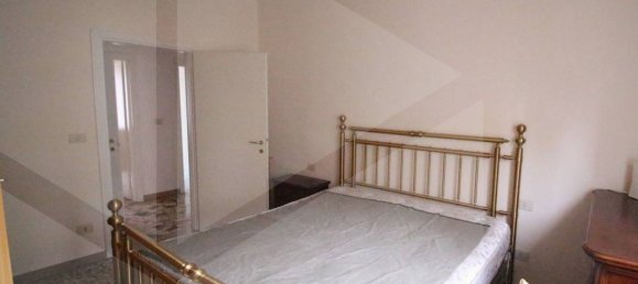 3 rooms Apartment in Bologna, Italy No. 26261 18
