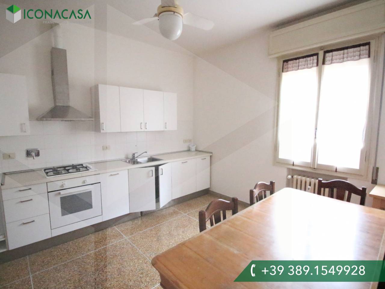 3 rooms Apartment in Bologna, Italy No. 26261