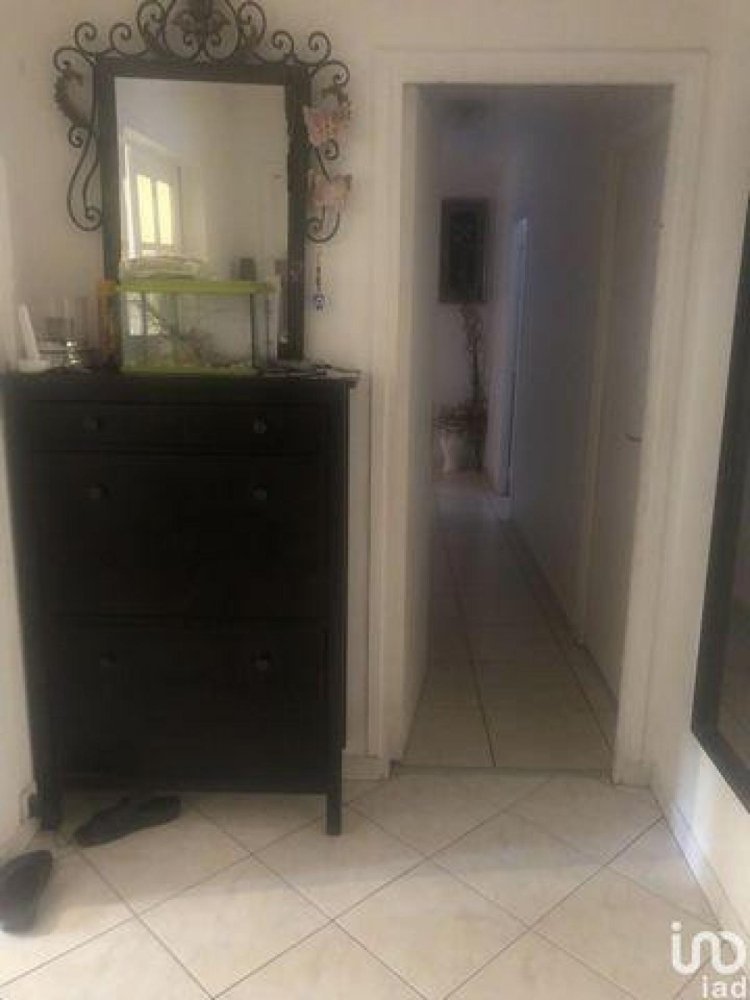 Apartamento com 4 quartos em condomínio em Le Bourget, France N.º 35729