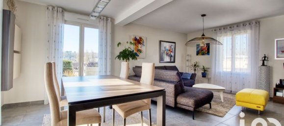 2 Schlafzimmer Haus in Magny-en-Vexin, France, Nr. 304401 5