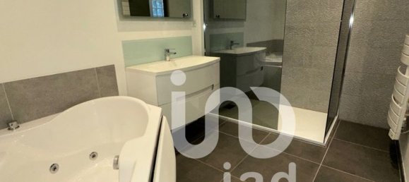 Casa de 4 dormitorios en Arques, France No. 220553 11