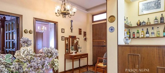 7 rooms House in Osimo, Italy No. 37342 43