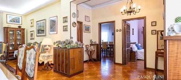 7 rooms House in Osimo, Italy No. 37342 59