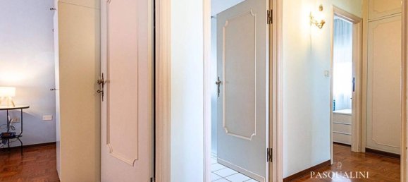 7 rooms House in Osimo, Italy No. 37342 127