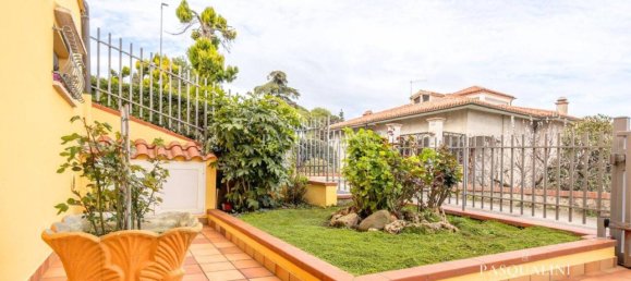 7 rooms House in Osimo, Italy No. 37342 23