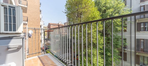 3 bedrooms Apartment in Milan, Italy No. 364219 18