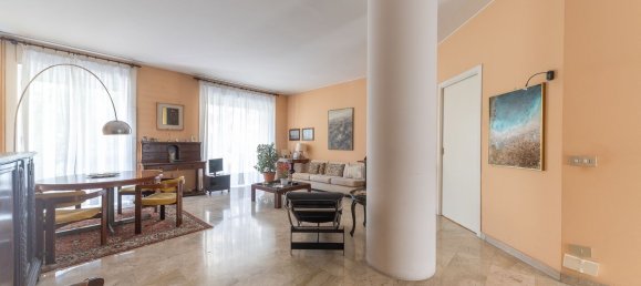 3 bedrooms Apartment in Milan, Italy No. 364219 2