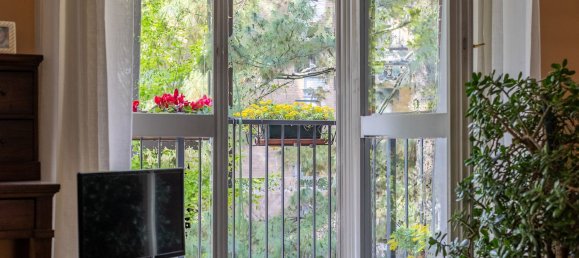 3 bedrooms Apartment in Milan, Italy No. 364219 4