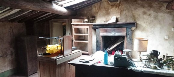 17 rooms House in Pistoia, Italy No. 114086 24