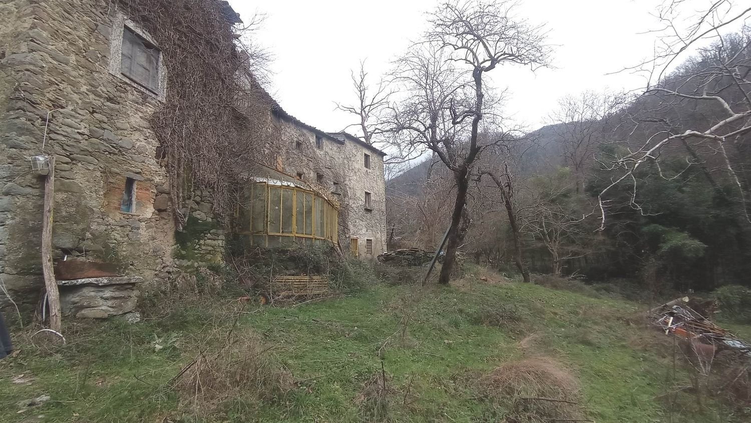 17 rooms House in Pistoia, Italy No. 114086