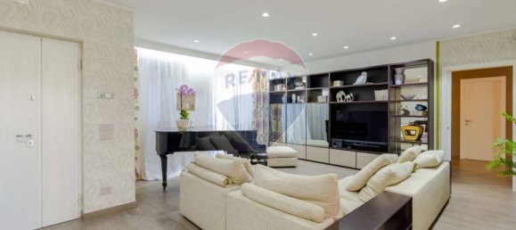 4 bedrooms Apartment in Barletta, Italy No. 316622 3