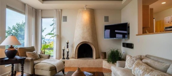 4 bedrooms House in British Columbia, Canada No. 1052 8