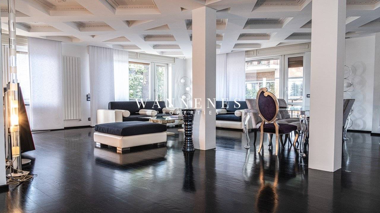 3 bedrooms Apartment in Rome, Italy No. 209501