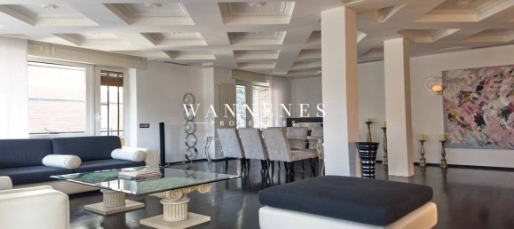 3 bedrooms Apartment in Rome, Italy No. 209501 10
