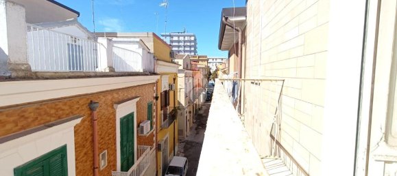 7-Zimmer Haus in San Severo, Italy, Nr. 141080 4