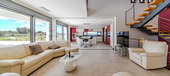 5 bedrooms House in La Marina, Spain No. 185975 29