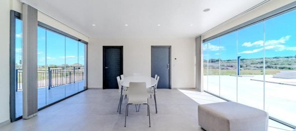 5 bedrooms House in La Marina, Spain No. 185975 32