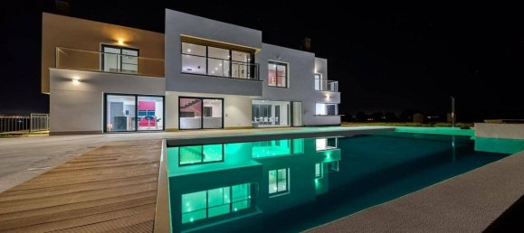 5 bedrooms House in La Marina, Spain No. 185975 4