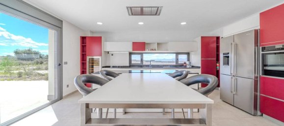 5 bedrooms House in La Marina, Spain No. 185975 23