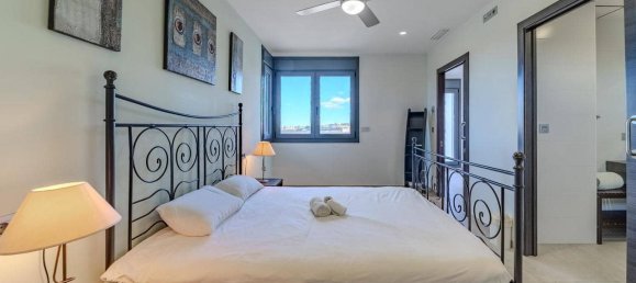 5 bedrooms House in La Marina, Spain No. 185975 62