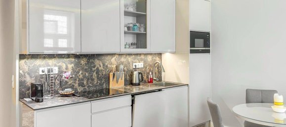 Квартира с 3 комнатами в Маргаретен, Австрия № 64820 2