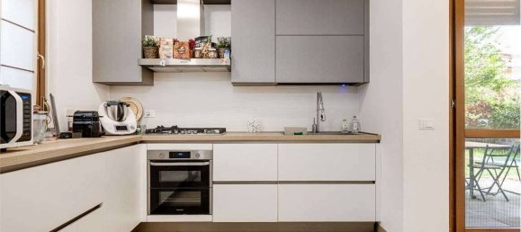 Квартира с 3 спальнями в Лайнате, Италия № 268555 3