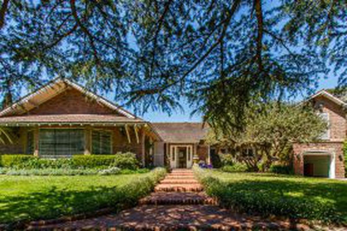 5 غرف نوم منزل في Escobar, Argentina رقم 18071