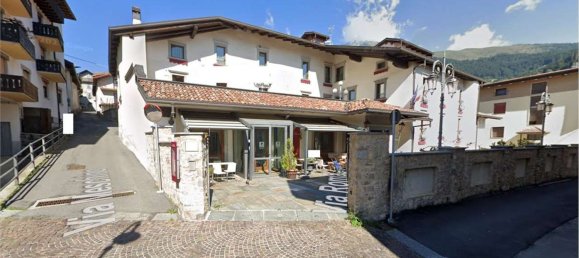 1722m² Building in Borno, Italy No. 263160 13