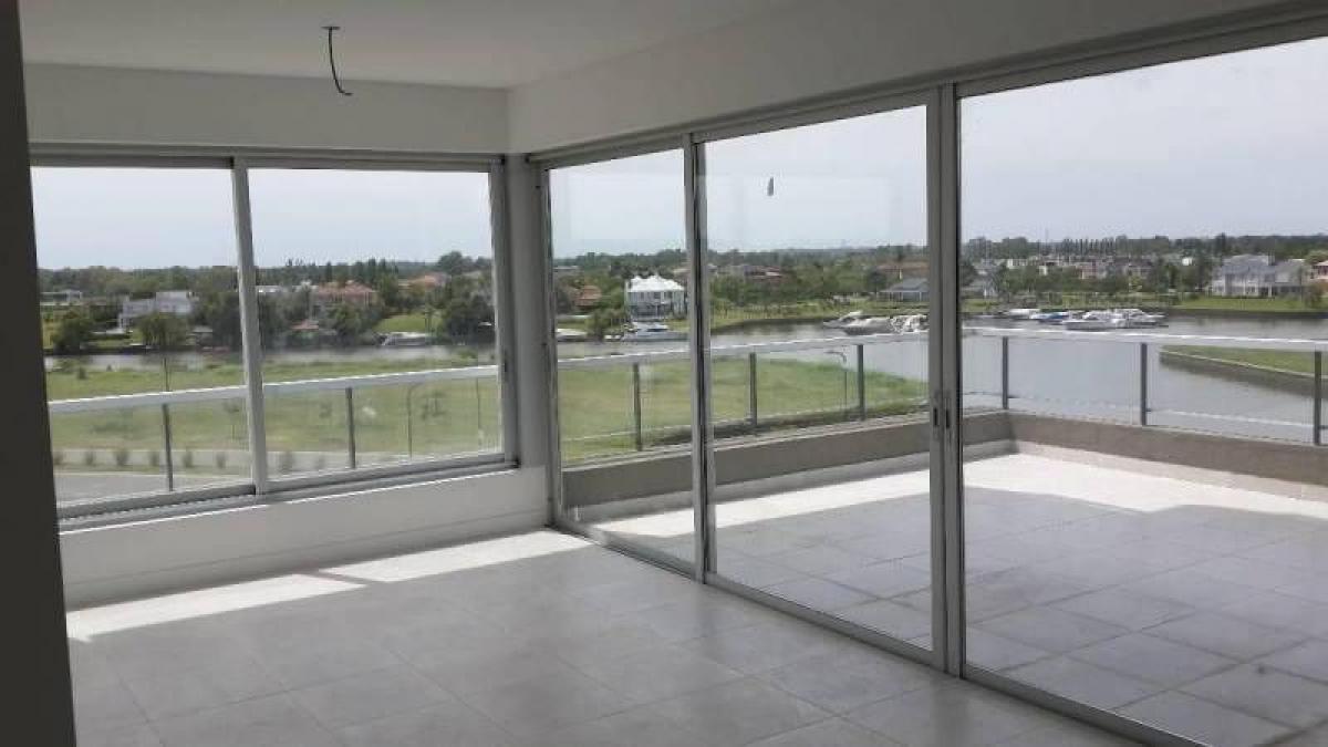 Apartamento T2 em Tigre, Argentina N.º 1043