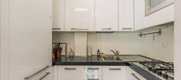 1 Schlafzimmer Wohnung in Milan, Italy, Nr. 332246 8