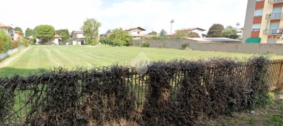  قطعة أرض في Inveruno, Italy 2120متر مربع رقم 21876 4