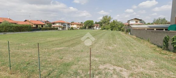  قطعة أرض في Inveruno, Italy 2120متر مربع رقم 21876 8