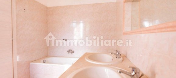 6 bedrooms House in Pinerolo, Italy No. 221784 34