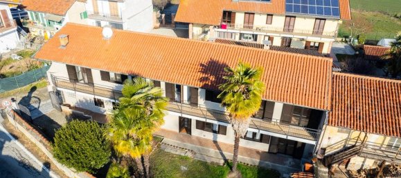 6 bedrooms House in Pinerolo, Italy No. 221784 3