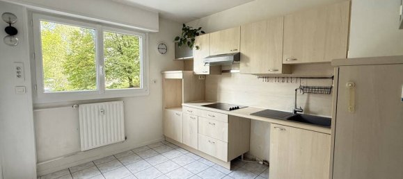 Apartamento de 3 dormitorios en Saint-Etienne, France No. 363277 4