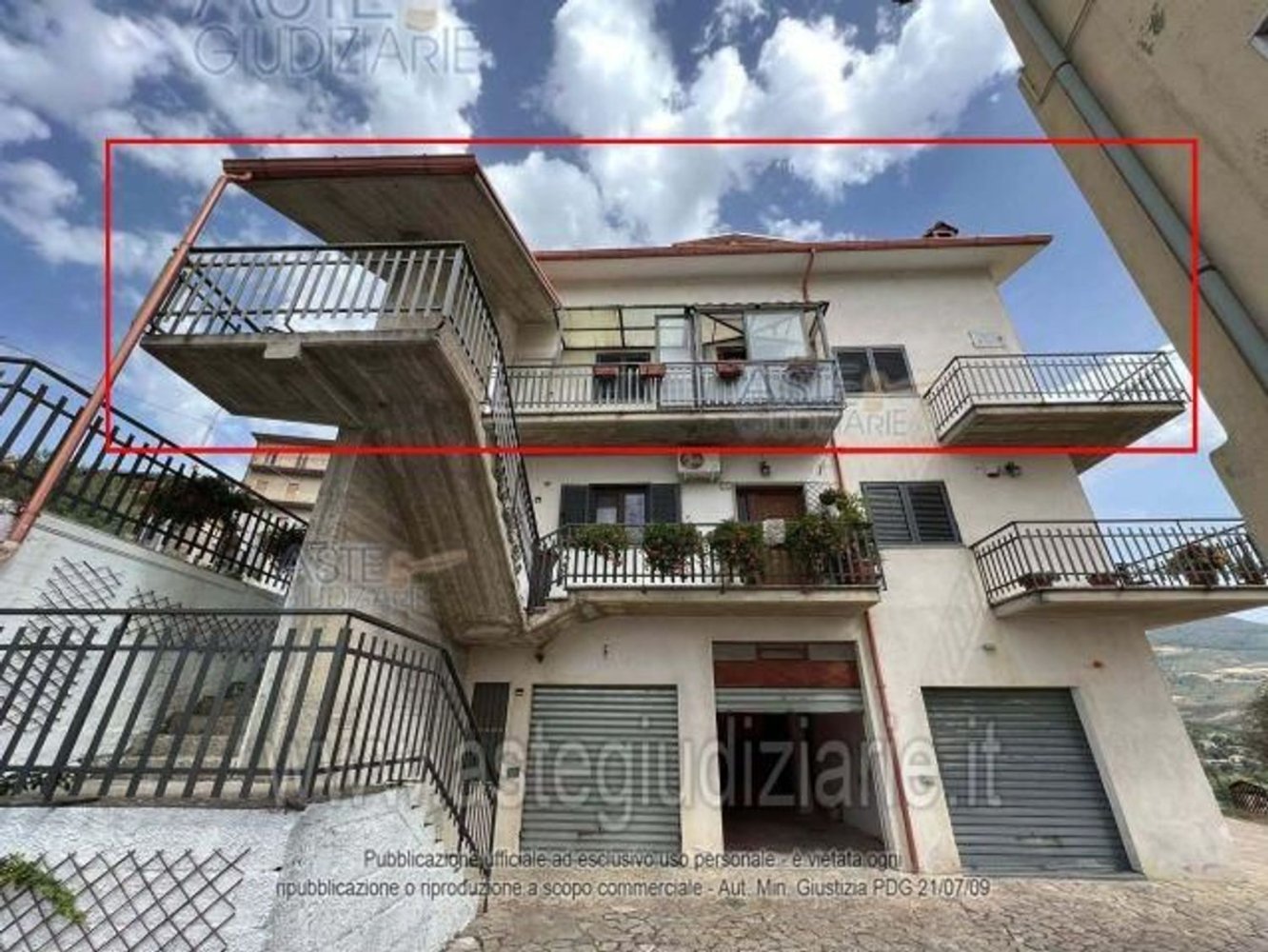 6 rooms Apartment in Picerno, Italy No. 262292