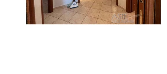 6 rooms Apartment in Picerno, Italy No. 262292 5