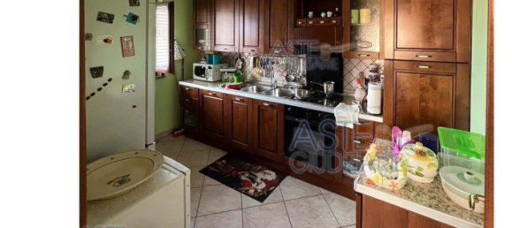 6 rooms Apartment in Picerno, Italy No. 262292 4