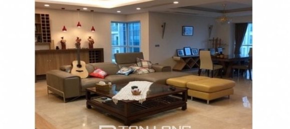 4 bedrooms Apartment in Tay Ho, Vietnam No. 1333 3