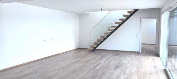 Коммерческая недвижимость с 3 комнатами в Хитцинг, Австрия № 232007 8