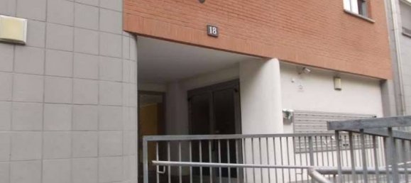 Apartamento de 2 dormitorios en Milan, Italy No. 317932 3