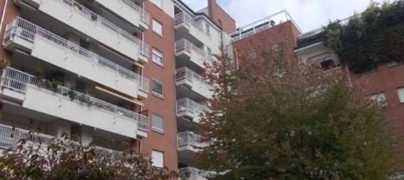 Apartamento de 2 dormitorios en Milan, Italy No. 317932 5