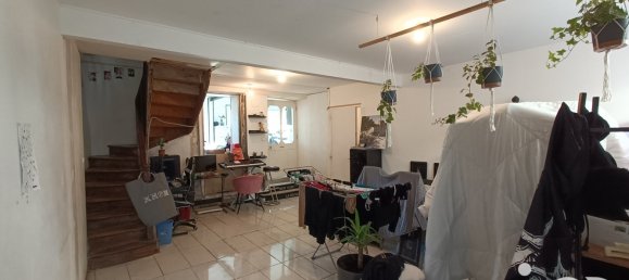 4 bedrooms Townhouse in Saint-Loup-Lamaire, France No. 110604 3