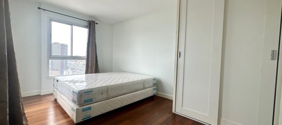 4 bedrooms Condo in Bangkok, Thailand No. 8715 9