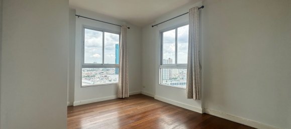 4 bedrooms Condo in Bangkok, Thailand No. 8715 7