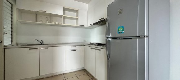 4 bedrooms Condo in Bangkok, Thailand No. 8715 14