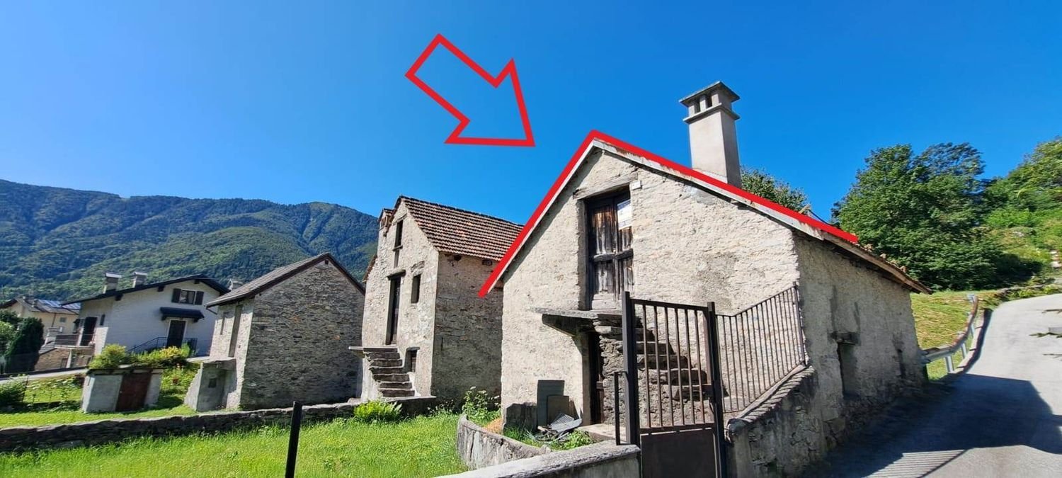 3 rooms House in Malesco, Italy No. 286771