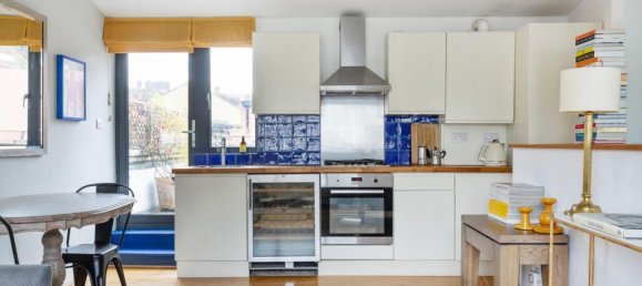 2 bedrooms Apartment in London, United Kingdom No. 4581 13