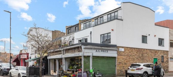 2 bedrooms Apartment in London, United Kingdom No. 4581 18